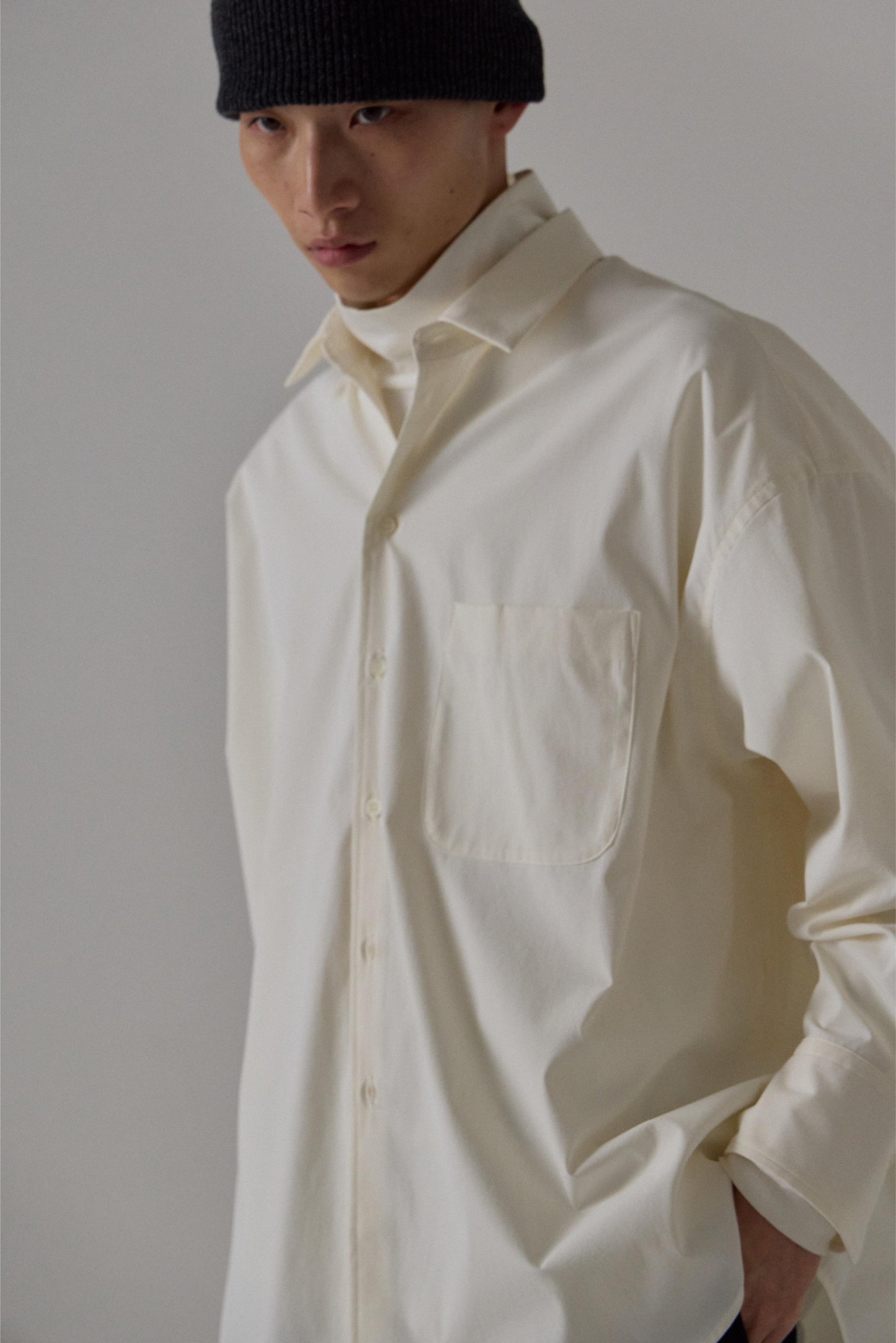 BASIC COLLAR OVERSIZED SHIRTS