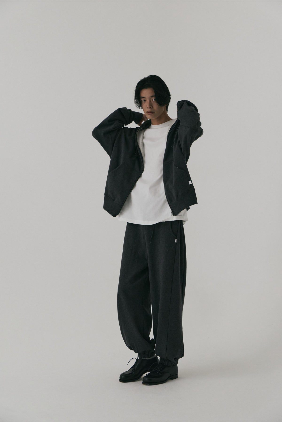 13OZ ZIP HOODIE