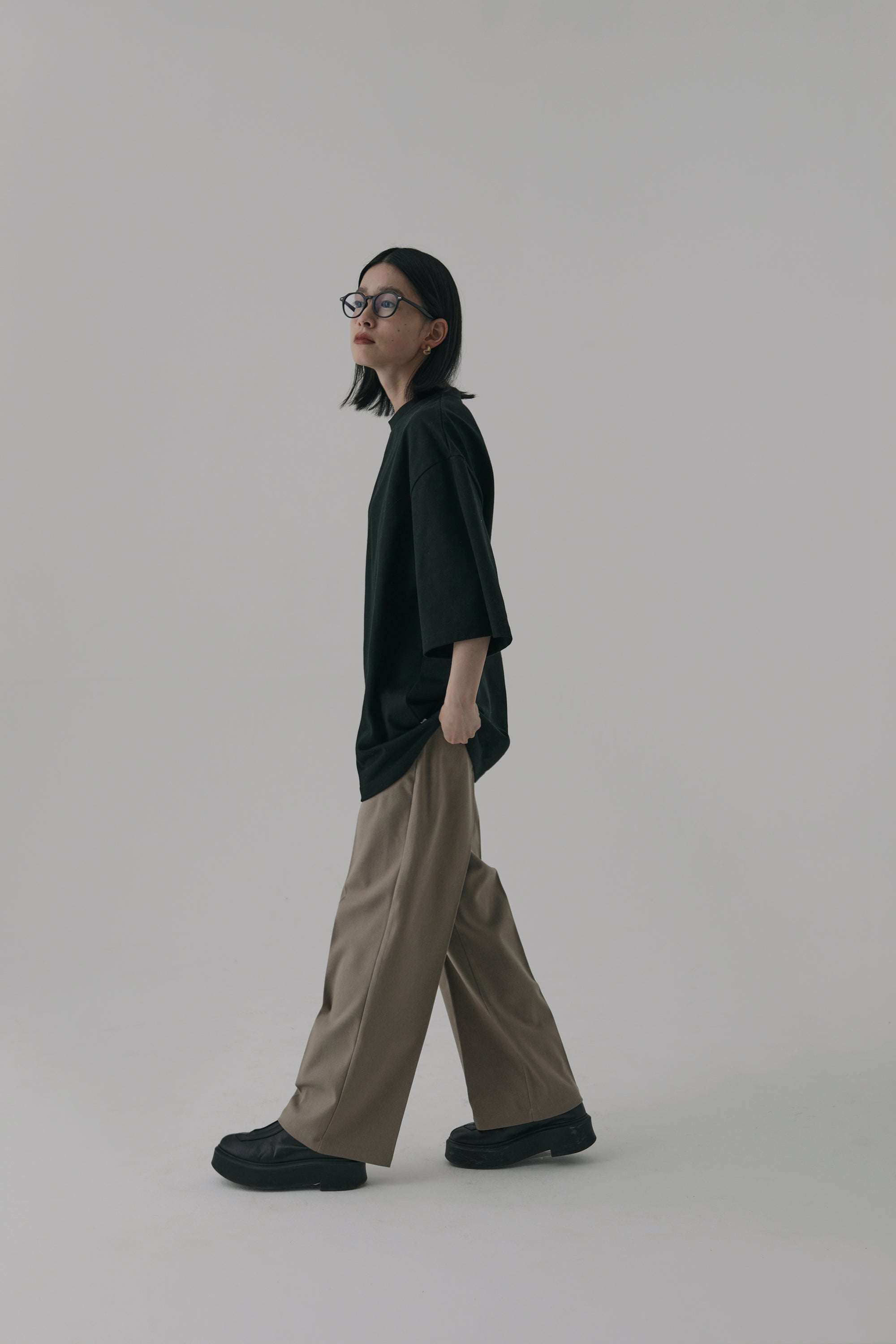NEUTRAL STRAIGHT PANTS