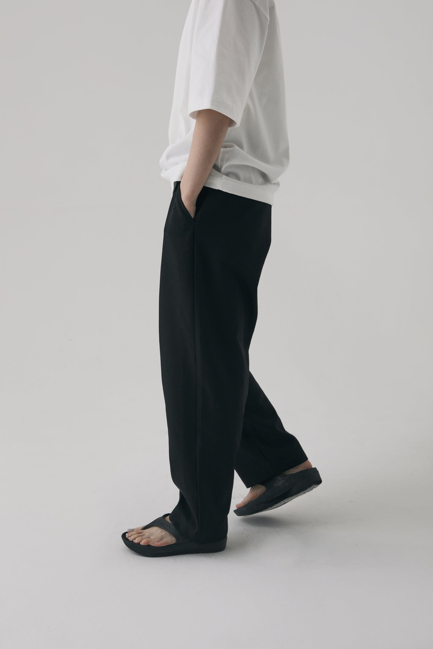 NEUTRAL TAPERED PANTS